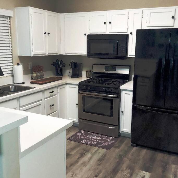 New Beautifully Remodeled Home In Las Vegas Esterno foto