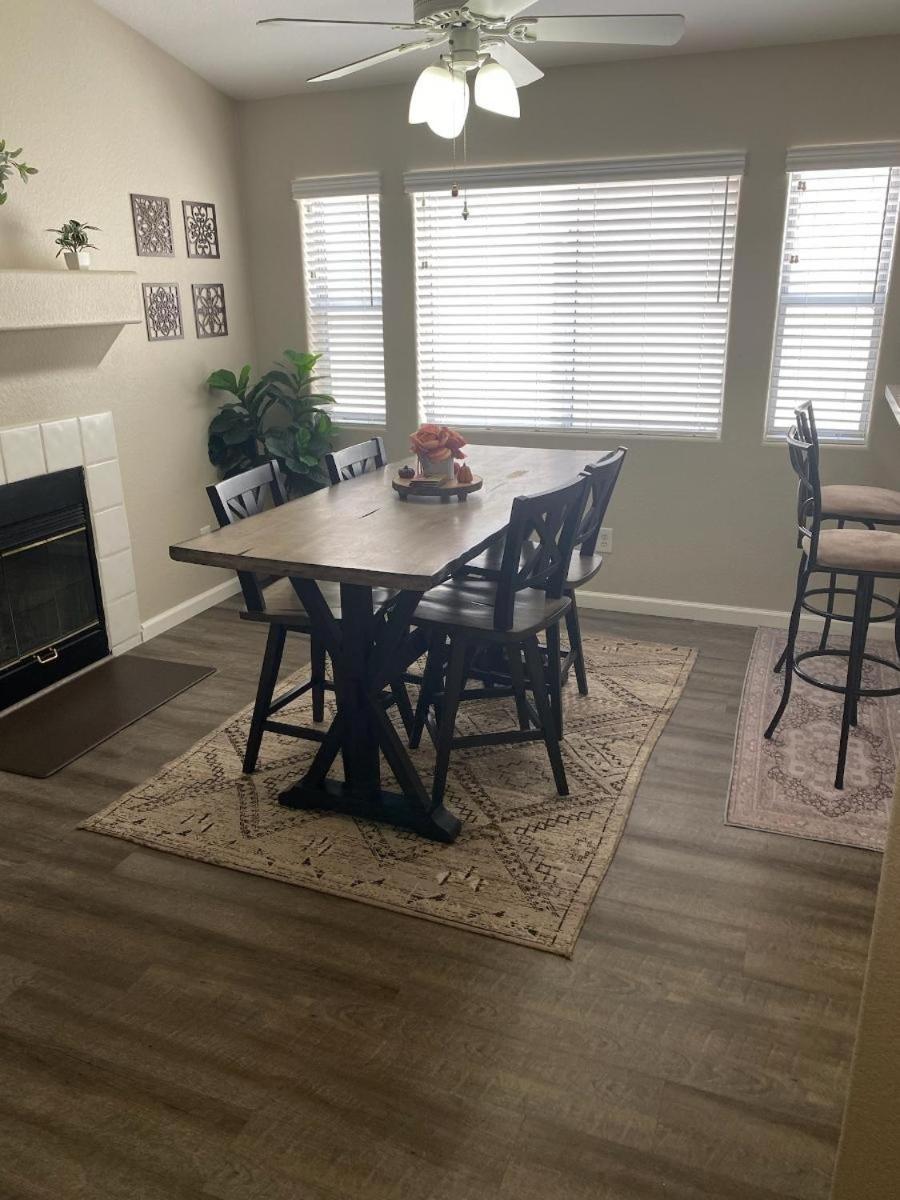 New Beautifully Remodeled Home In Las Vegas Esterno foto